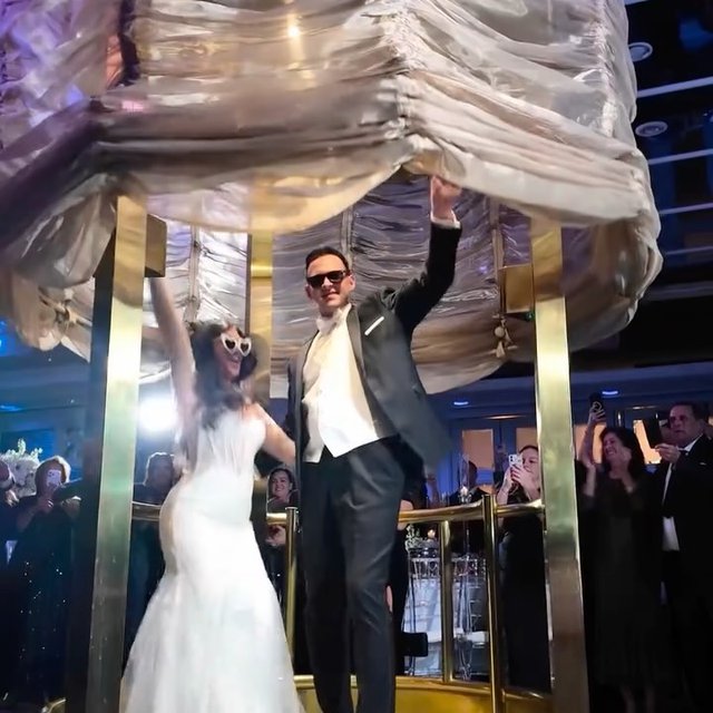 Step inside Russo’s On The Bay, where weddings tur